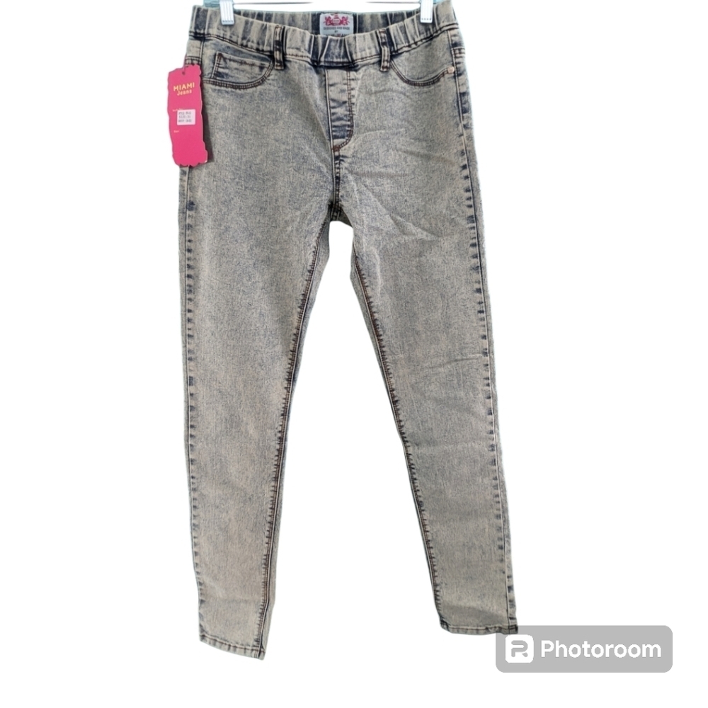 Jeans Est 1988, Size 31, Acid Wash, Stretch. NWT. Vintage Miami Jeans